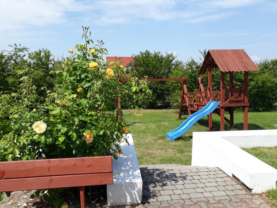 Gosciniec Mazurek Apartment Gizycko Ngoại thất bức ảnh